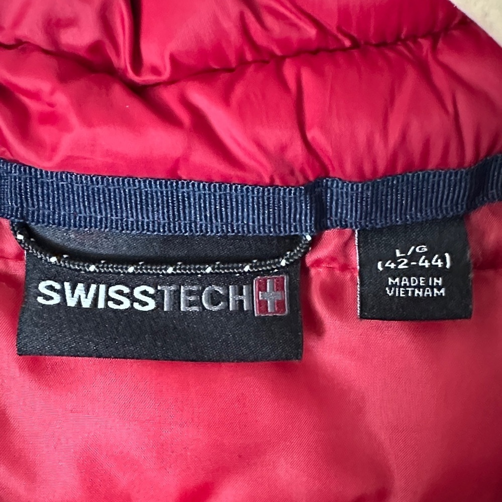 Swiss Tech Men's Two-Tone Puffer Jacket - Picture 2 of 4